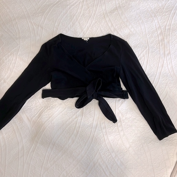Black Cropped Wrap Top - Picture 1 of 2